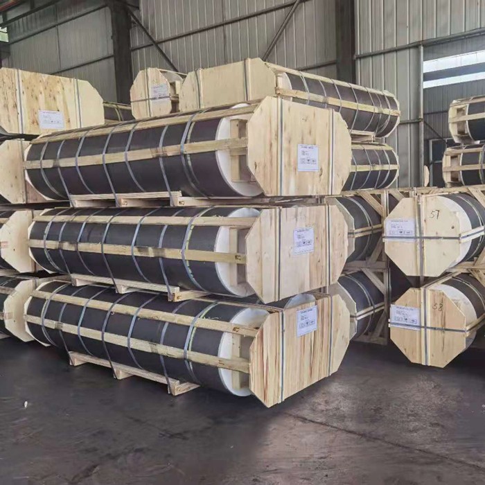 Graphite Electrodes With Low Electrical Resistance